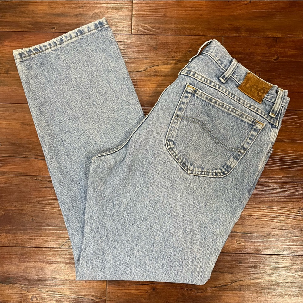 Vintage 90s Lee Light Wash Denim Jeans Size 34